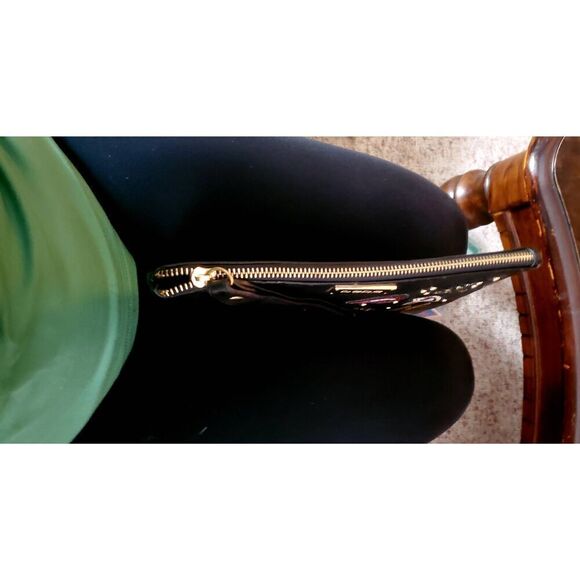 VINTAGE BEBE CLUTCH/COSMETIC BAG - Picture 8 of 8